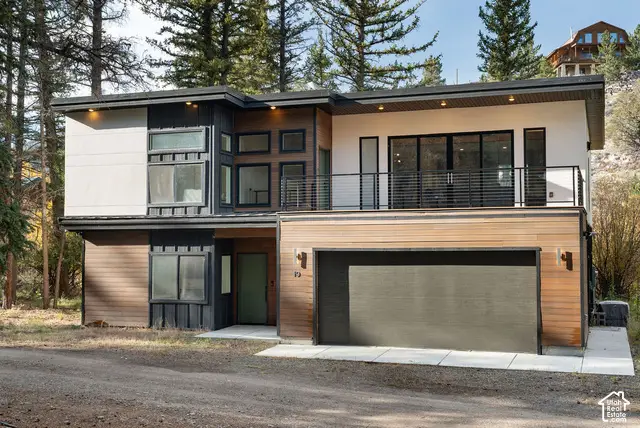 945 W Clear Creek Rd, Panguitch, UT 84759 - #1