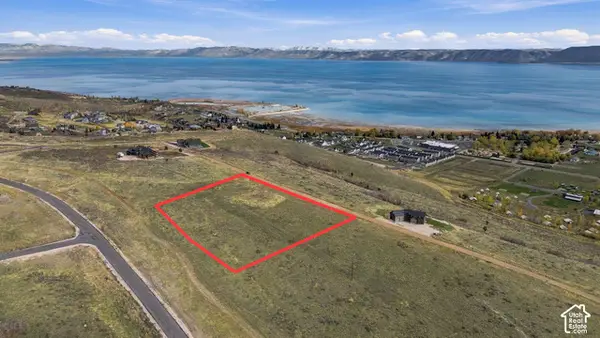 425 N Lake Vista Dr #22, Garden City, UT 84028