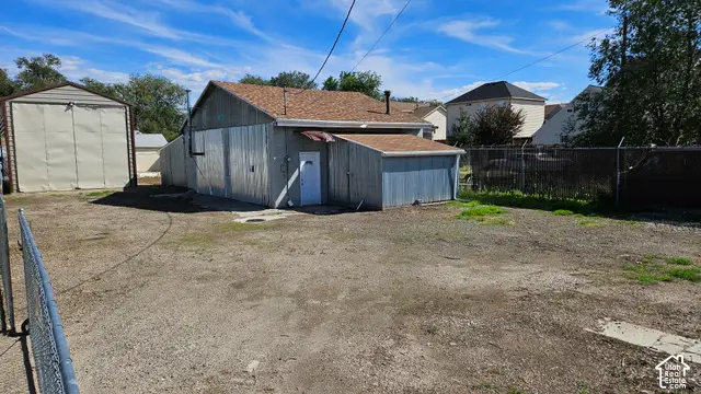 1077 S Prospect St, Salt Lake City, UT 84104 - #1