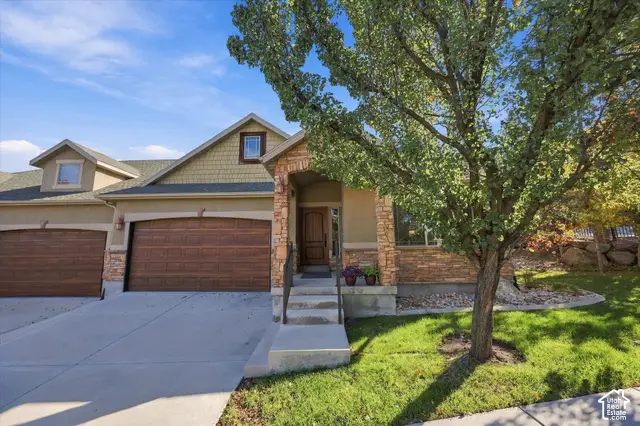 1326 E Vista Valley Dr, Draper, UT 84020 - #3