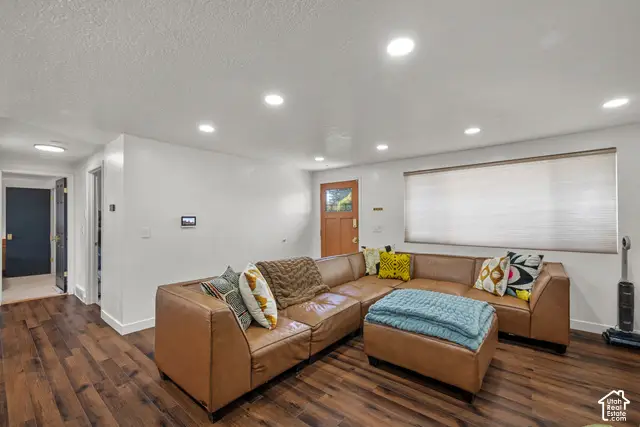 5763 S 4015 W, Taylorsville, UT 84129 - #3