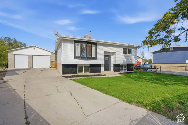 4502 W Windcrest Cir, West Valley City, UT 84120 - #2