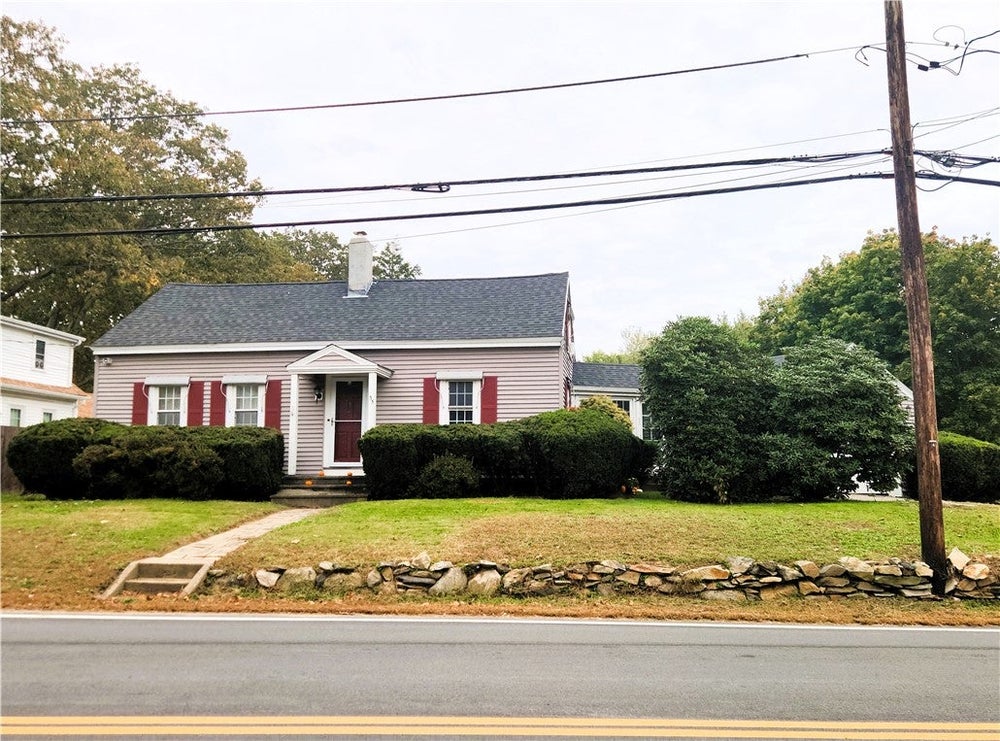 35 North Main Street, North Smithfield, RI 02896 ERA