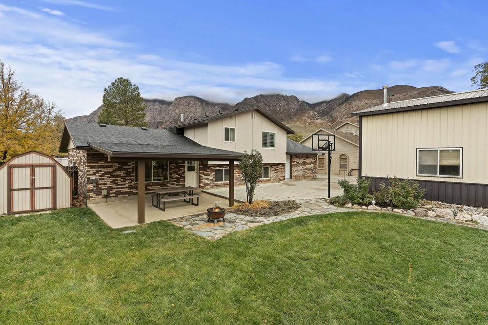 1349 E Mill Creek Dr, Ogden, UT 84404 ERA