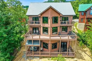 2028 Smoky Cove Road, Sevierville, TN 37876 - Image #1