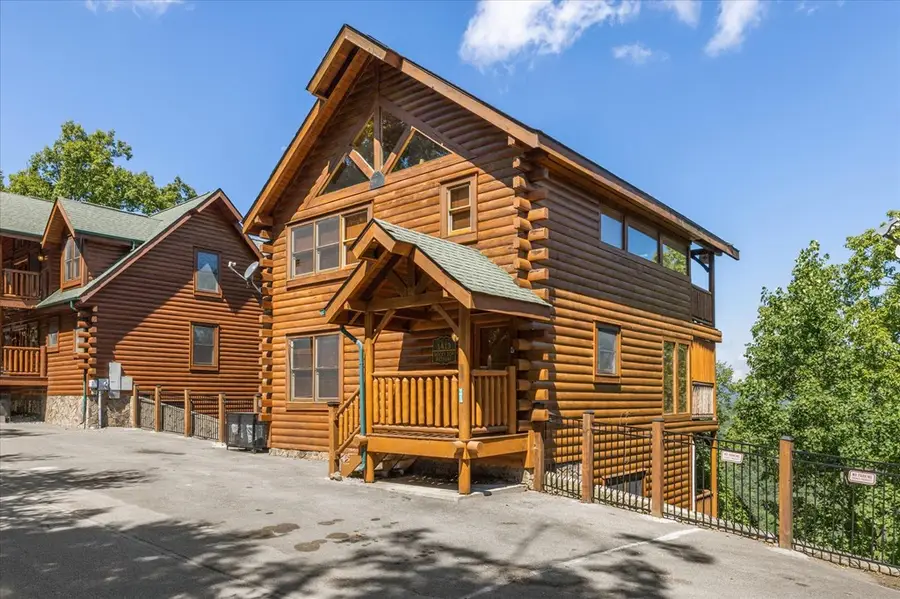 1413 Eagle Cloud Way, Sevierville, TN 37862 - Image #2