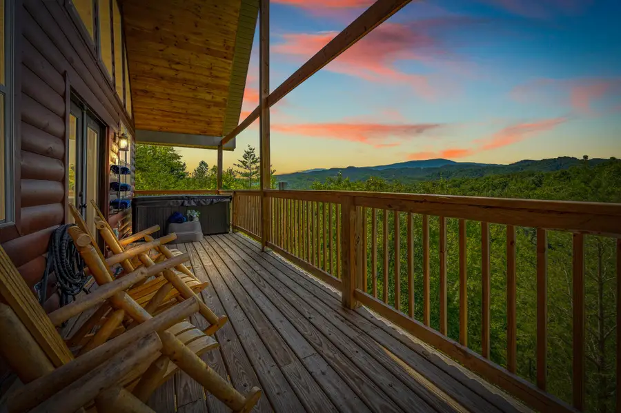 2351 Smoky Vista Way, Sevierville, TN 37862 - Image #2