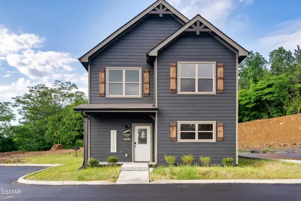 1654 Veterans Blvd #1, Sevierville, TN 37876