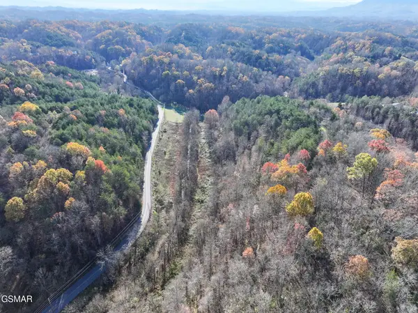 873 Indian Gap Road, Sevierville, TN 37876