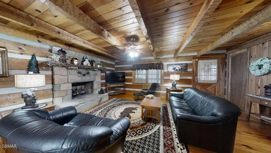 1529 Hidden Circle, Sevierville, TN 37876 - Image #2