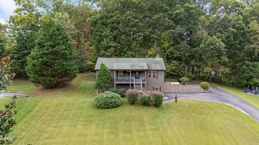 3183 Wears Drive, Sevierville, TN 37862 - Image #2