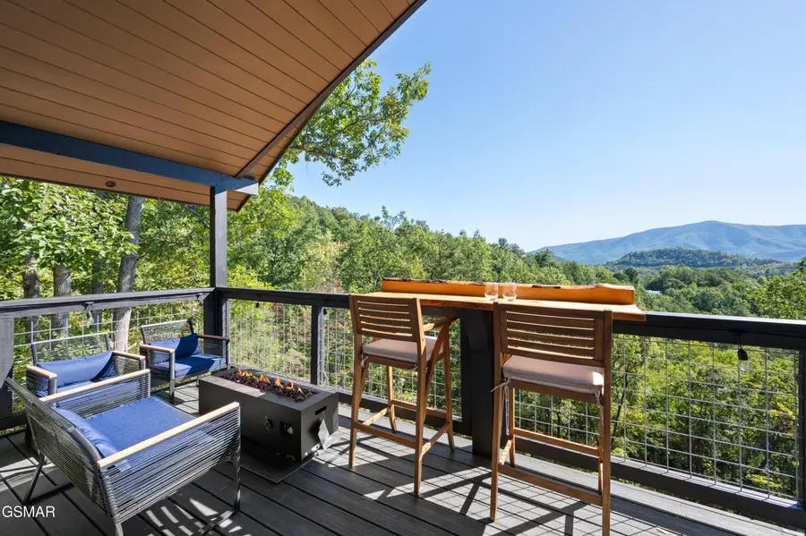 2526 Raccoon Hollow Way, Sevierville, TN 37862 - Image #3