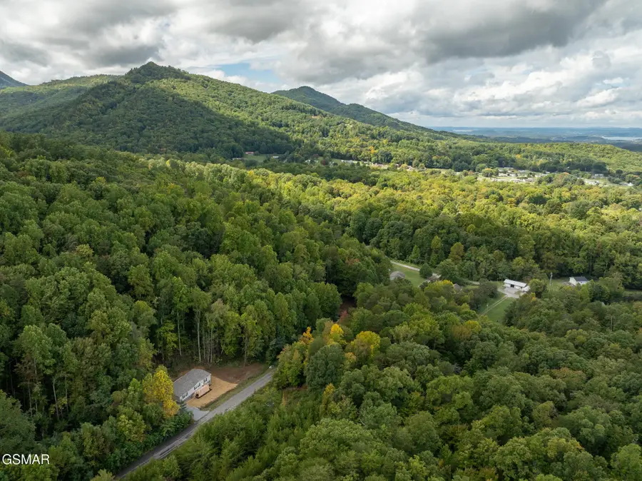 1431 Blue Springs Way Way, Newport, TN 37821 - Image #2