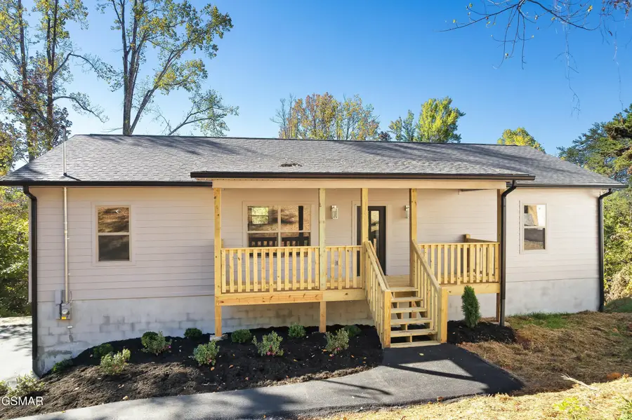 115 Walk In The Trees Drive, New Market, TN 37820 - Image #2