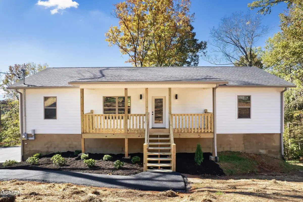 117 Walk In The Trees Drive, New Market, TN 37820 - Image #1