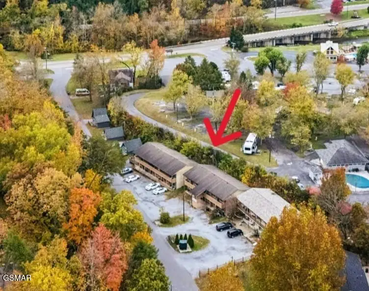 202 Spring Valley Road, Pigeon Forge, TN 37863 - Image #1