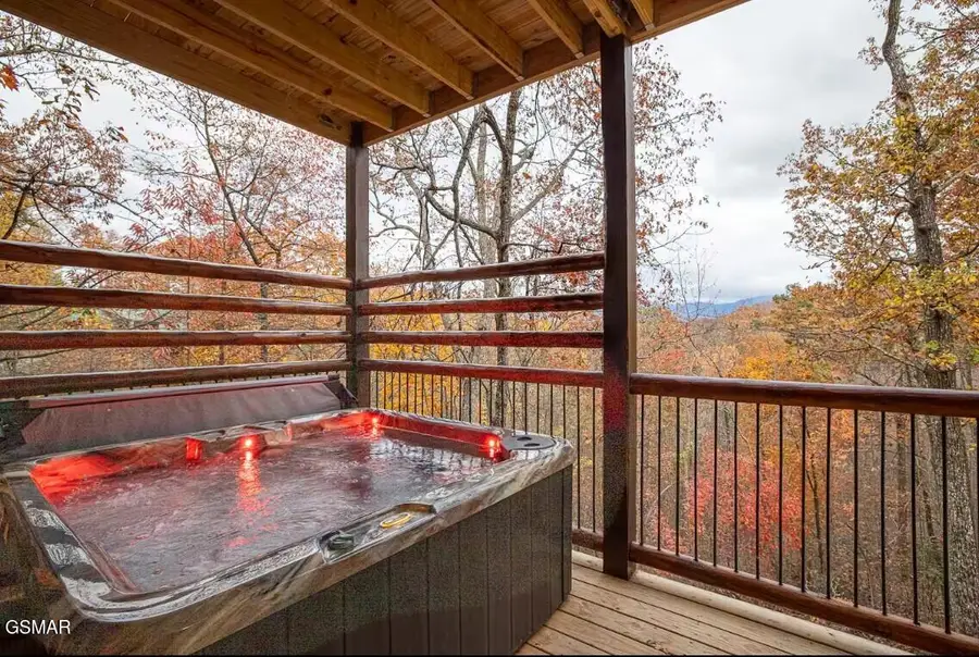 2021 Settlers Ridge Way, Gatlinburg, TN 37738 - Image #3