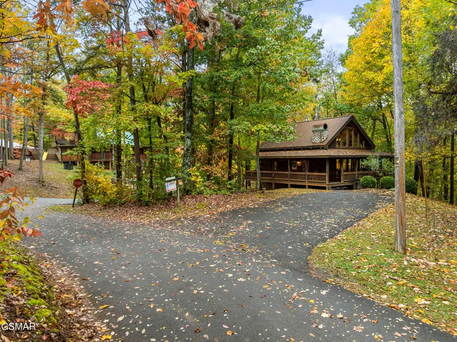 2101 Red Bud Road, Sevierville, TN 37876 - Image #2