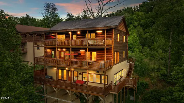 2864 Owens Rdg Way, Sevierville, TN 37876