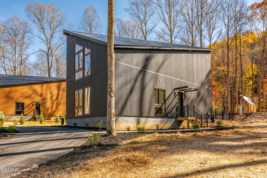 4142 Fontaine Way, Gatlinburg, TN 37738 - Image #2