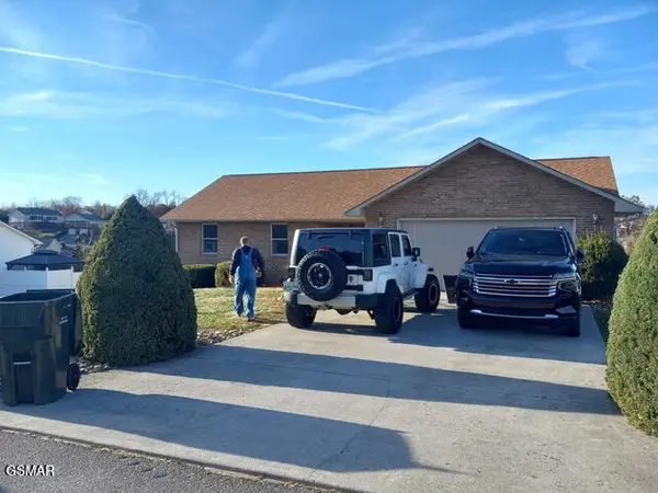 1609 Jasmine Trail, Sevierville, TN 37862