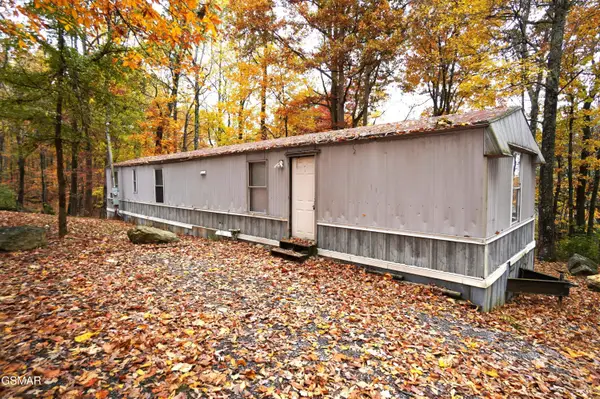 3860 Collier Loop, Dandridge, TN 37725