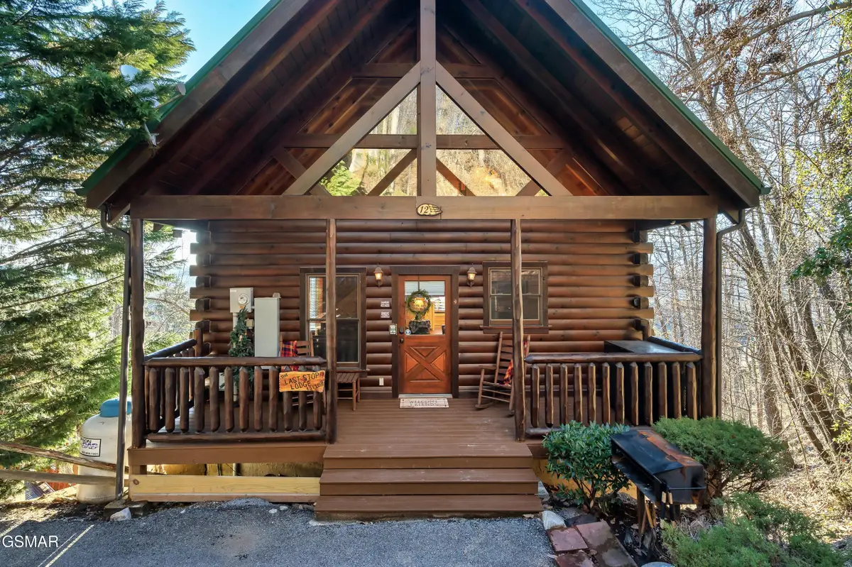 2251 Upper Middle Creek #12, Sevierville, TN 37876 - Image #1