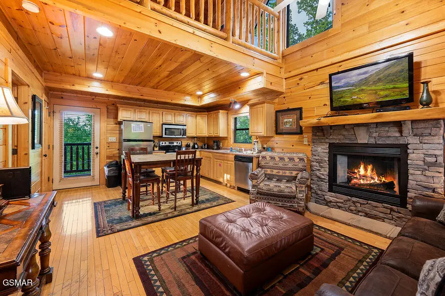 2023 Bear Creek Way, Pigeon Forge, TN 37862 - Image #3