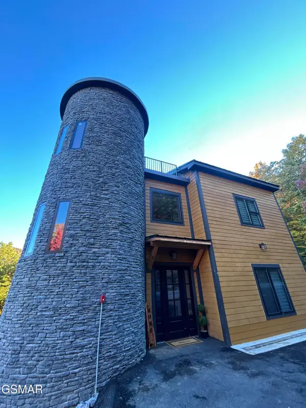 1257 Bavarian Way, Gatlinburg, TN 37738