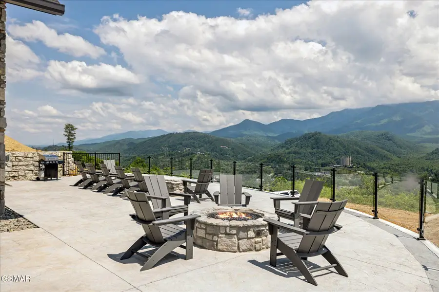 855 Campbell Lead Road #UNIT 109, Gatlinburg, TN 37738 - Image #3