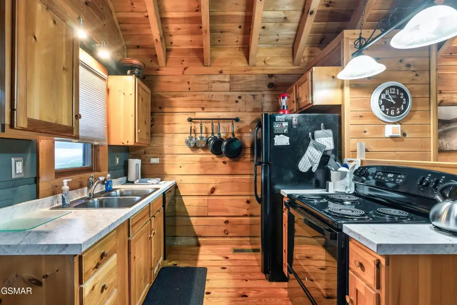 507 Hoot Owl Way Way, Gatlinburg, TN 37738 - Image #3