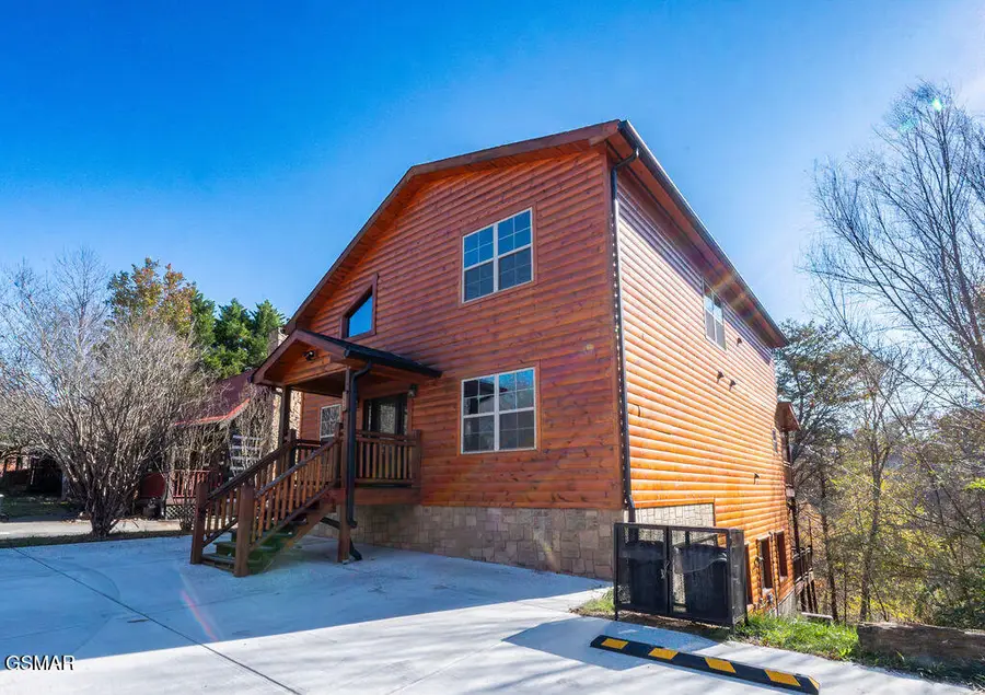 1010 Walini Way, Sevierville, TN 37876 - Image #2