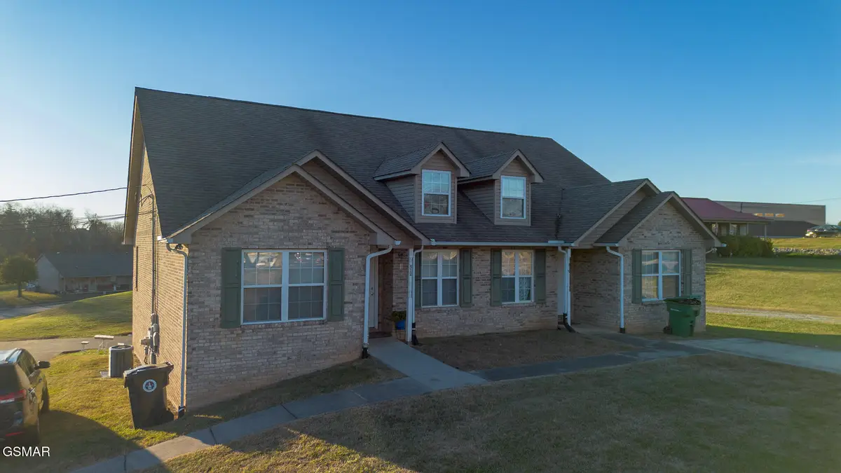 510 S Liberty Hill Rd, Morristown, TN 37813 - Image #1