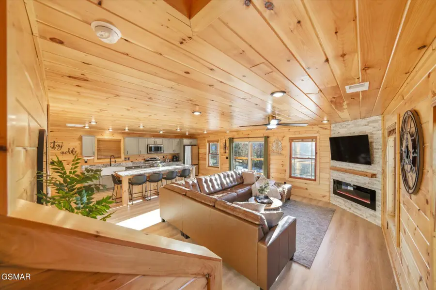 3617 Marshall Lane, Sevierville, TN 37862 - Image #3