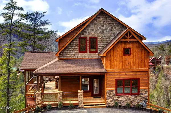 1209 Parkview Vista Way #51, Sevierville, TN 37862