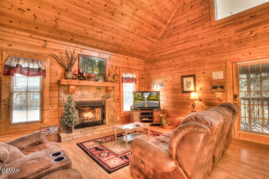 2525 Fleming Way, Sevierville, TN 37876 - Image #2