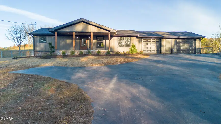 1437 Beacon Rd, Talbott, TN 37877 - Image #2