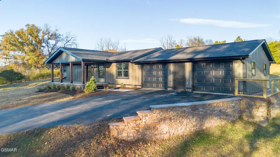 1437 Beacon Rd, Talbott, TN 37877 - Image #3