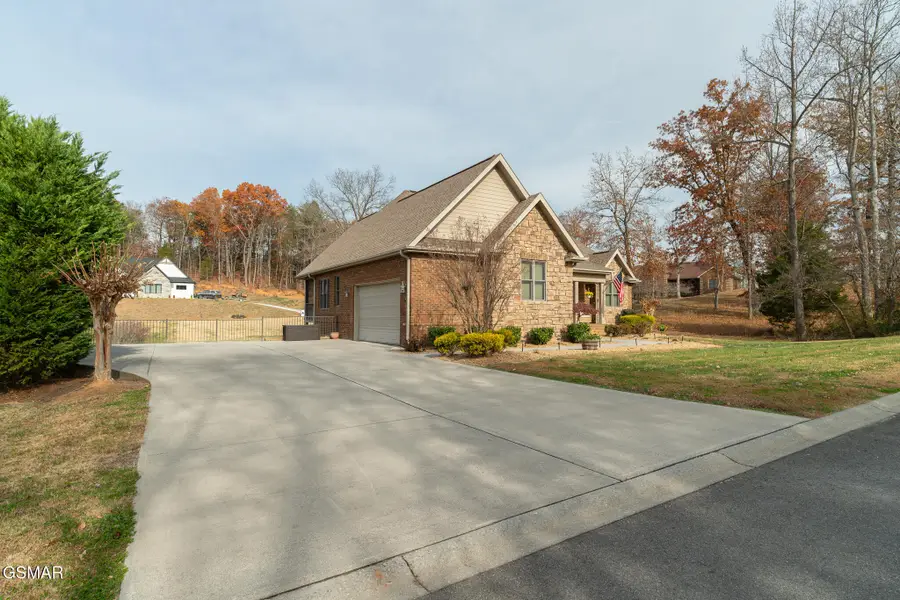 1511 Landmark Blvd Boulevard, Sevierville, TN 37862 - Image #3