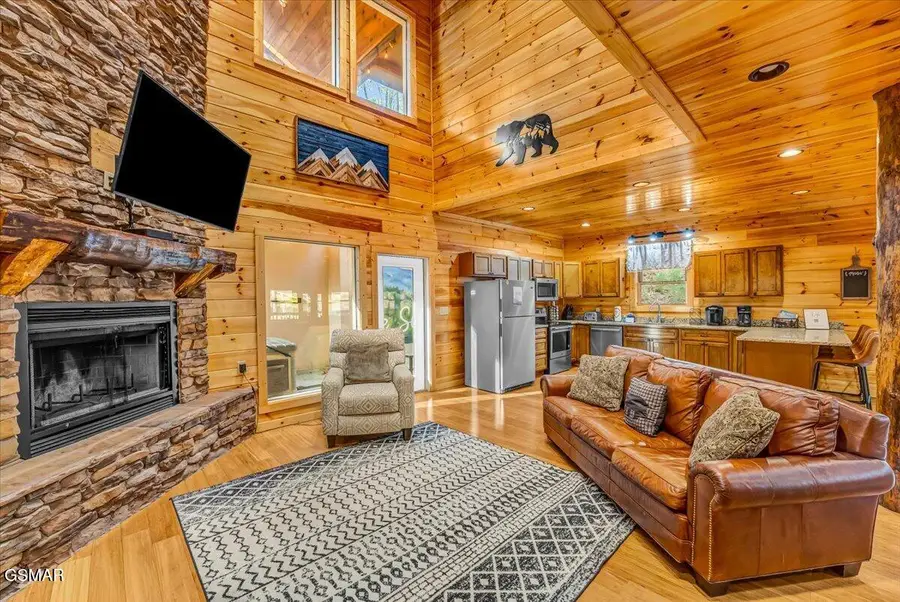 2740 Mountain View Circle, Sevierville, TN 37862 - Image #2