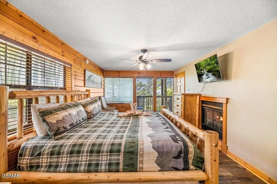 2867 Eagle Crest Way Way, Sevierville, TN 37876 - Image #3