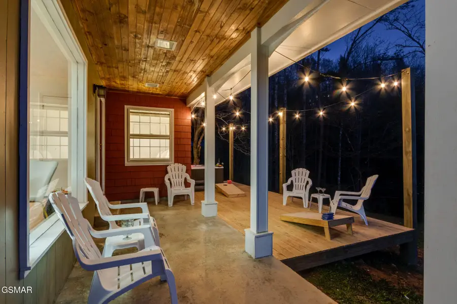 524 Reba Lane, Gatlinburg, TN 37738 - Image #3