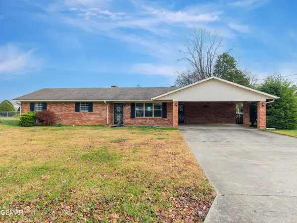 225 Bellwood Avenue, Pigeon Forge, TN 37863