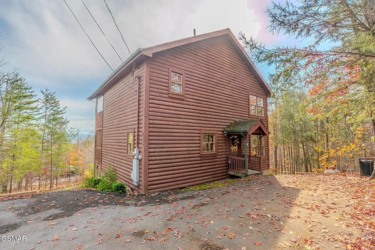 2109 Memory Way, Sevierville, TN 37876 - Image #1