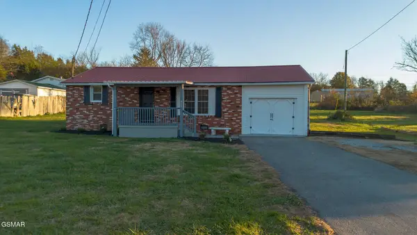 2687 W Old Aj Hwy, Strawberry Plains, TN 37871