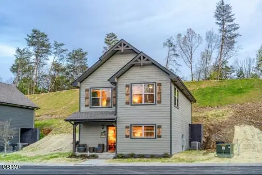 1654 Veterns Blvd #6, Sevierville, TN 37876