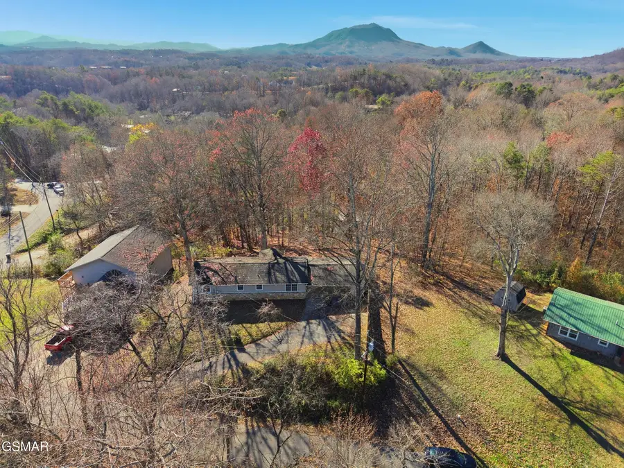 1024 Tramel Road, Sevierville, TN 37862 - Image #3