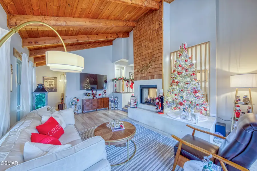 333 Enchanted Forest Lane, Sevierville, TN 37876 - Image #2