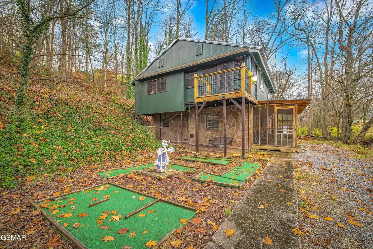477 Mcmahan Road, Pigeon Forge, TN 37863 - Image #1