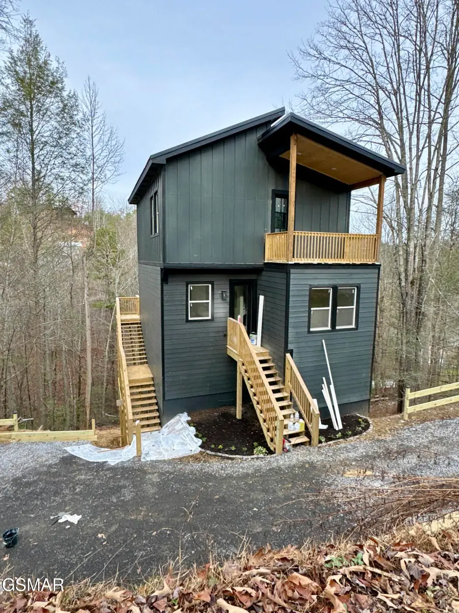 924 N N Highland Drive, Gatlinburg, TN 37738 - Image #2